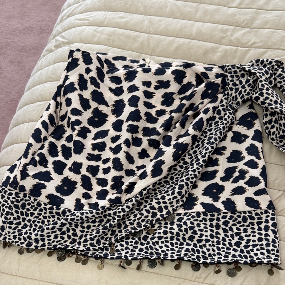 Zara inspired Black and White Asymmetrical Skirt